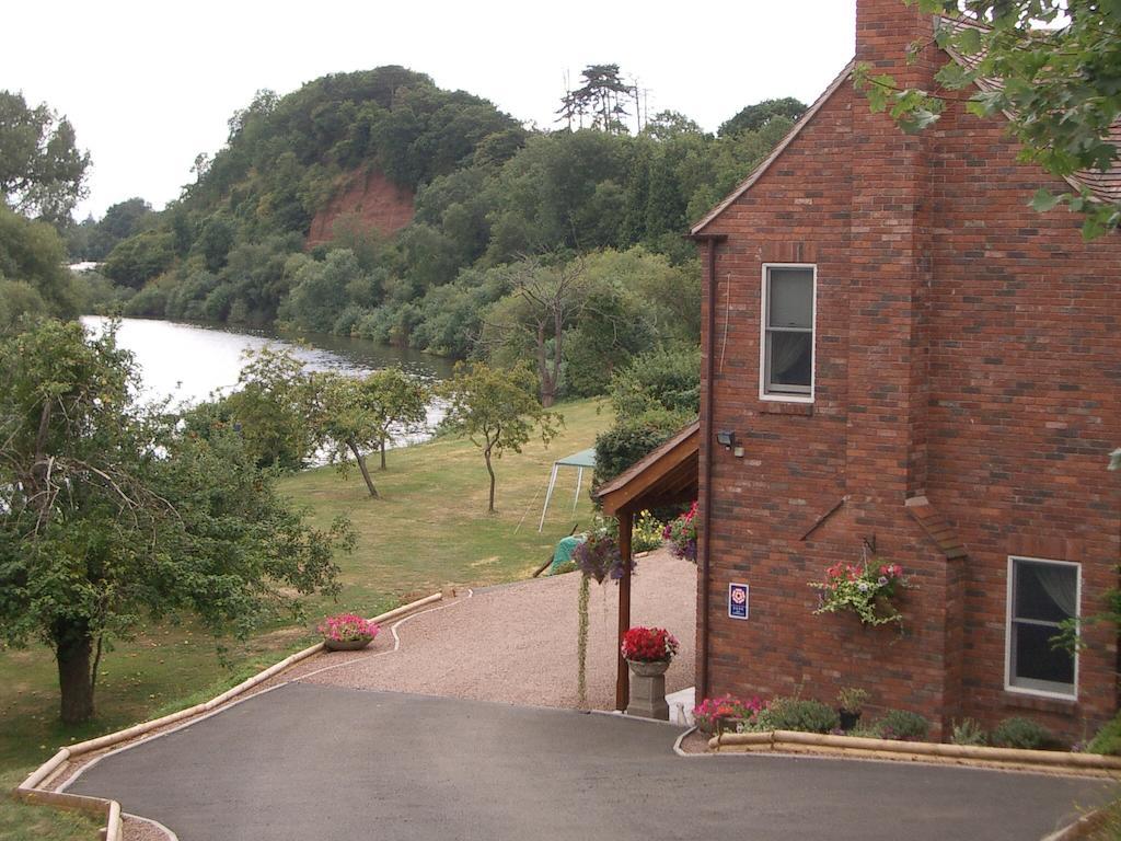 Severnside Bed & Breakfast Great Malvern Dış mekan fotoğraf
